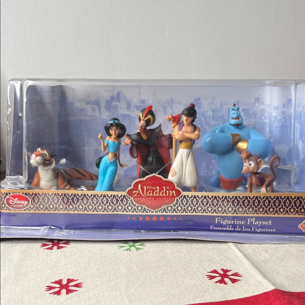 Disney Aladdin Figurine Set - Blue, Red, Brown